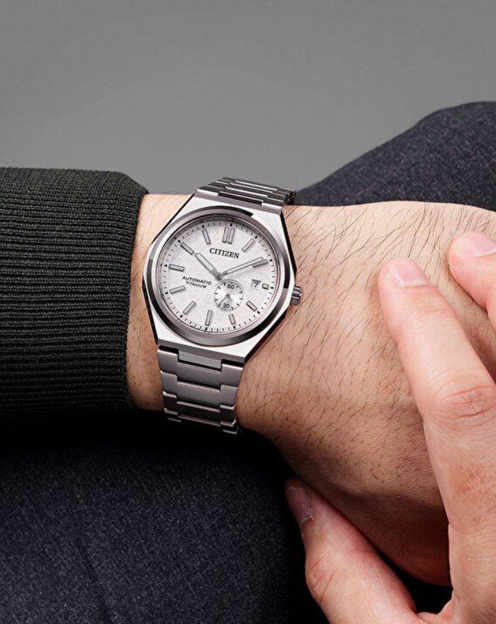 Citizen Zenshin Super Titanium Small Seconds NJ0180-80A Kol Saati - Görsel 5