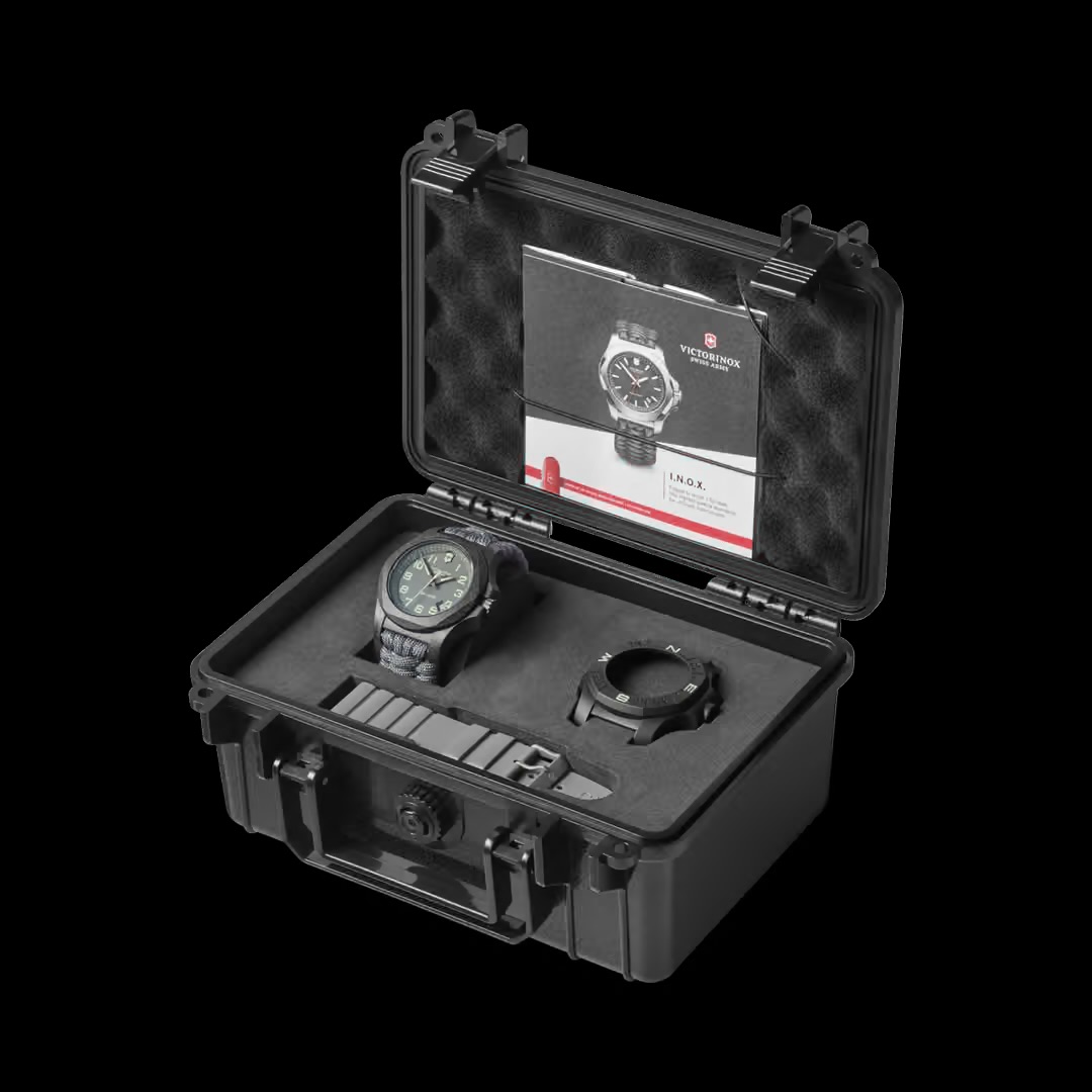 Vintırinox Swiss Army Inox Carbon Vs 241859 Kol Saati - Görsel 11