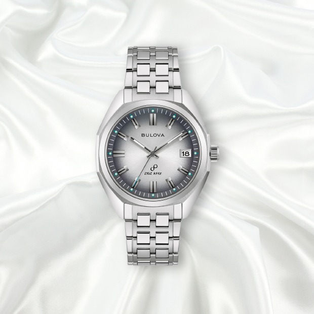 Bulova 1973 Jet Star 96B472 Precisionist Erkek Kol Saati - Görsel 3
