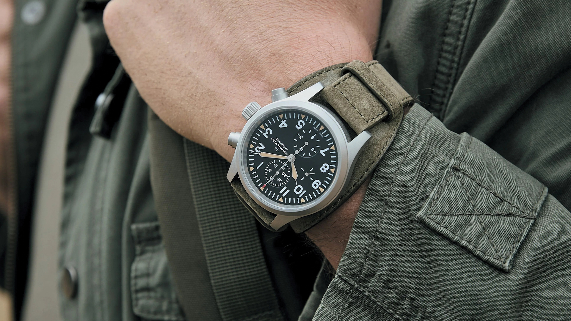 Otomatik Kronograf Saatler: Mekanik Mükemmelliğin Zirvesi