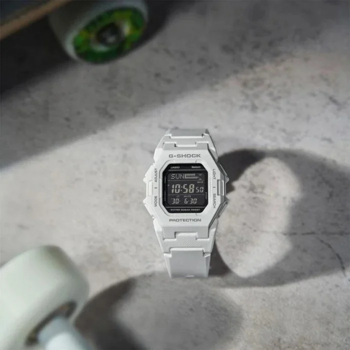 Casio G-SHOCK GD-B500-7DR Kol Saati - Görsel 2