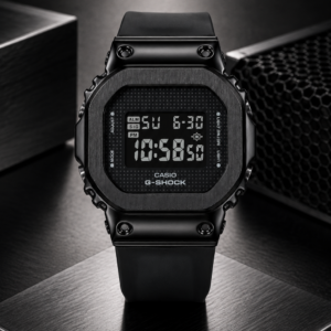 Casio G-SHOCK GM-S5600SB-1DR WOMEN Kol Saati